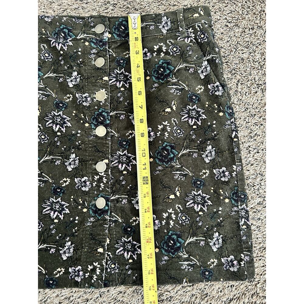 LOFT Floral Corduroy Button Front Mini Skirt Size 8 Olive - Picture 7 of 10